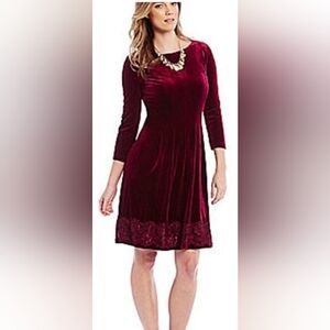 Alex Marie Elegant Velvet Burgundy Dress Size 16l